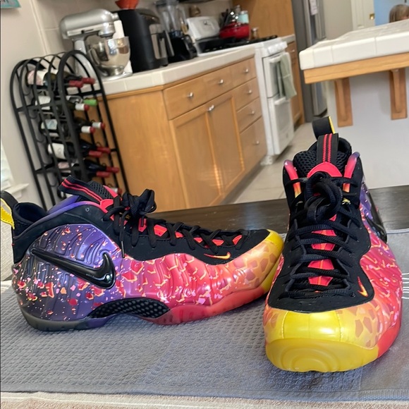 Nike Foamposite Pro PRM Area 72 Asteroid Size 13 616750-600